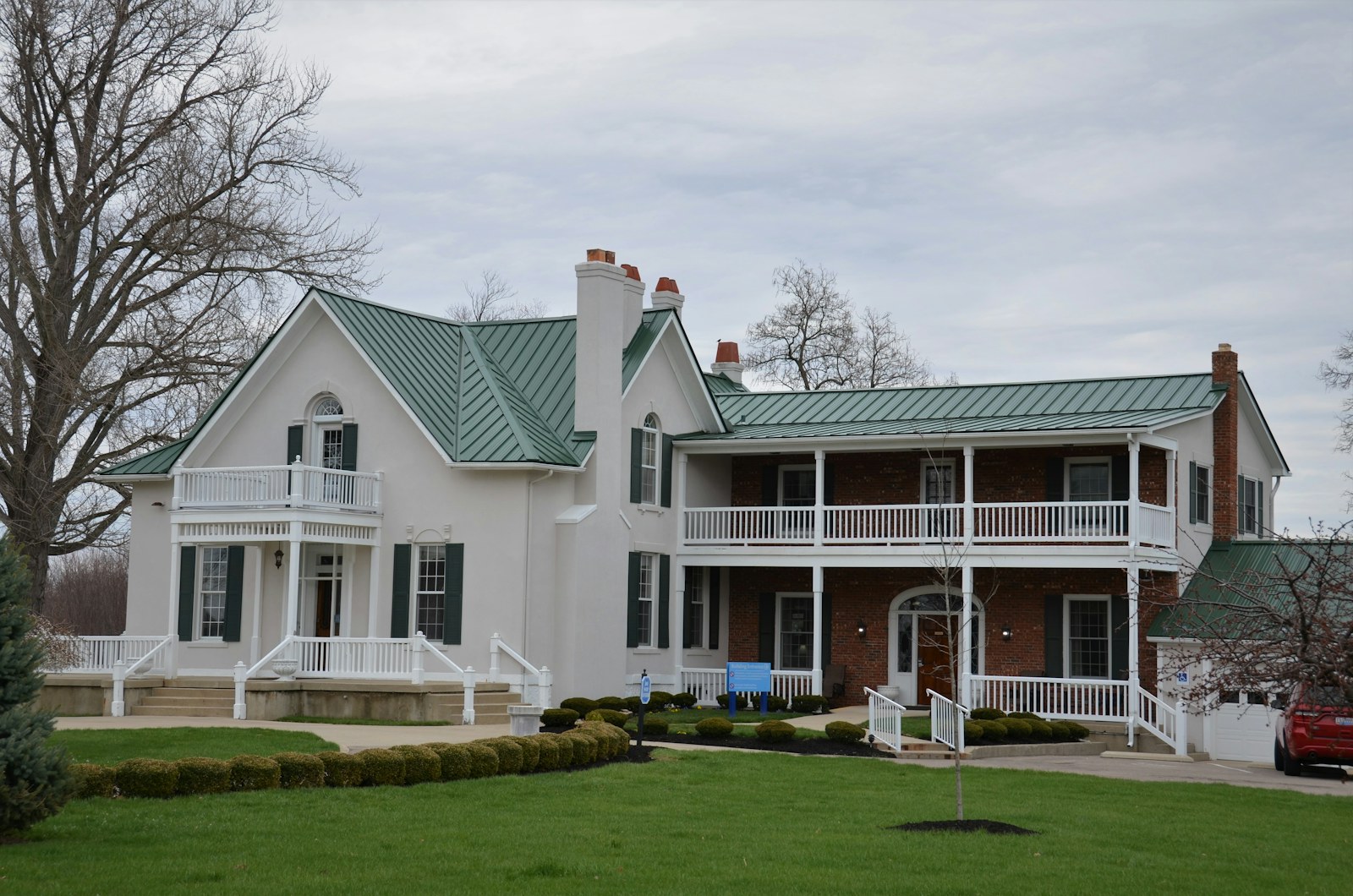 White two-story custom home in Fairhope, Alabama